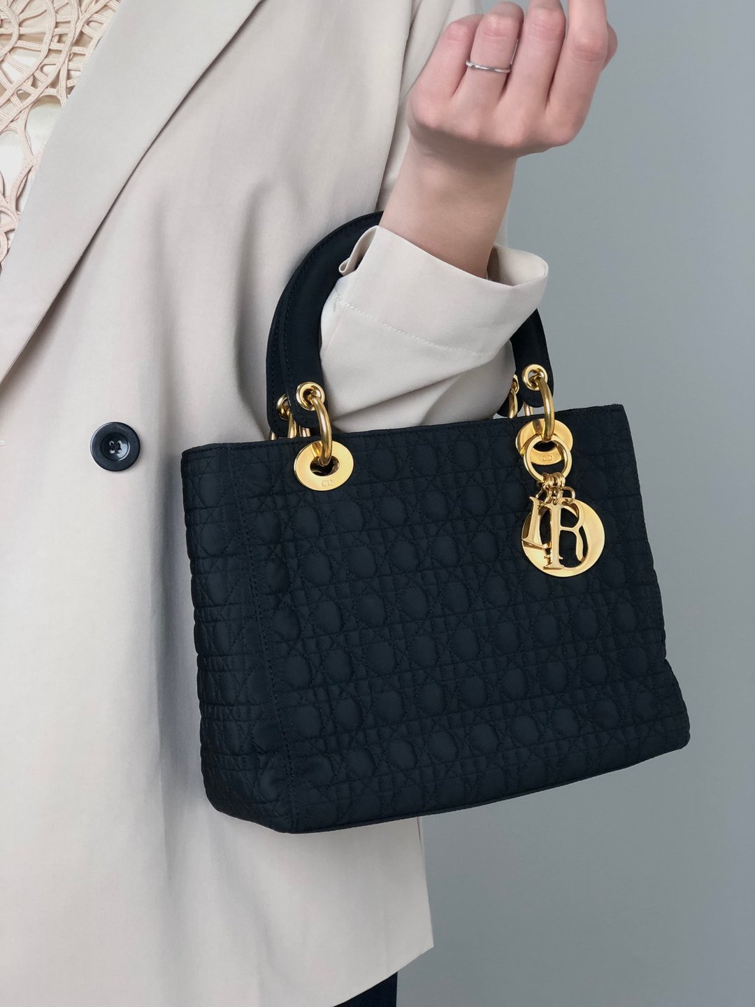 【日本直送 名牌中古包】Christian Dior Lady Dior 手提包 黑色 Cannage 尼龙 吊饰 vintage 6egyhj - 手提包/手提袋 - 尼龙 黑色