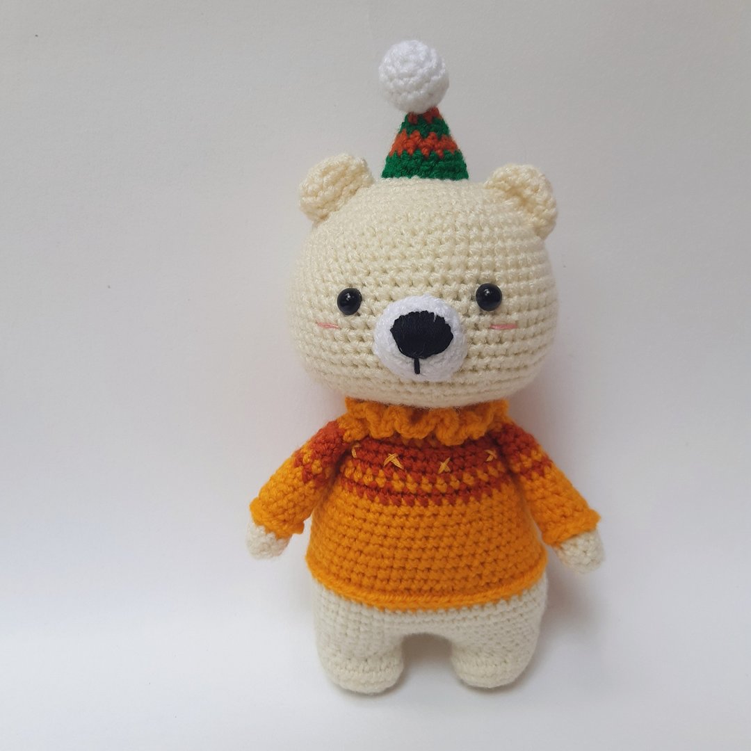 Hand Crochet Funny Clown the Bear Stuffed Toys Animals Christmas Gift Knit - 玩具/玩偶 - 压克力 白色