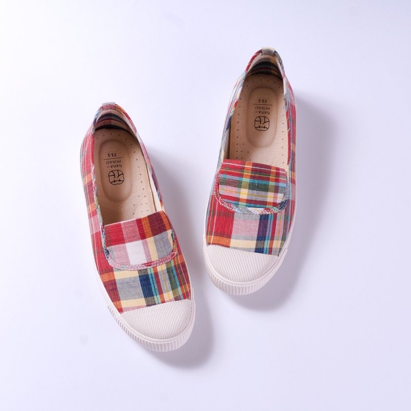 【菓菓日】调色板格纹花布/乡村悠闲风/百搭近人/帆布鞋/平底娃娃鞋/春天礼物推荐/日本布料 - 女款休闲鞋 - 纸 红色
