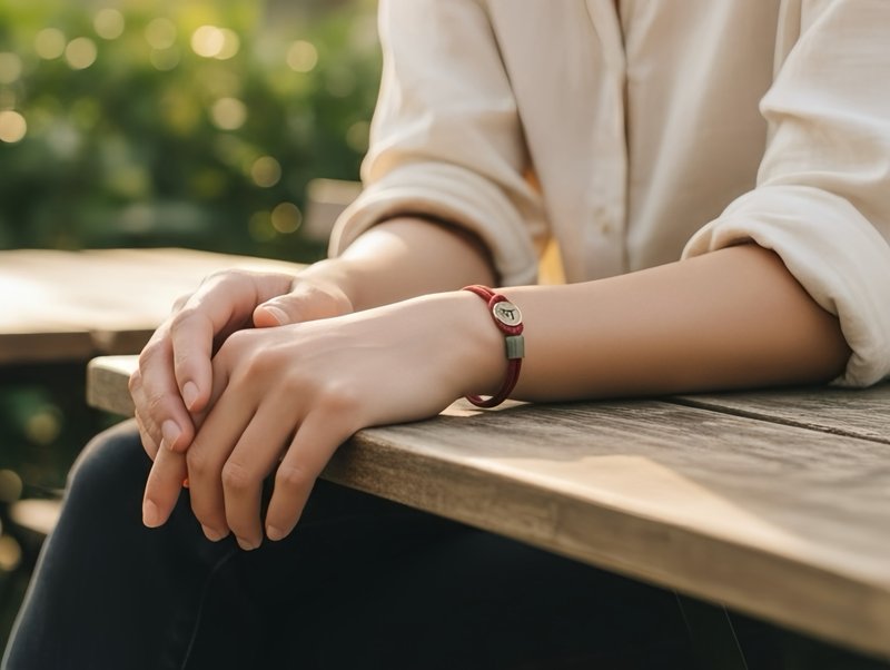 本命年守护红绳 - 手链/手环 - 聚酯纤维 红色