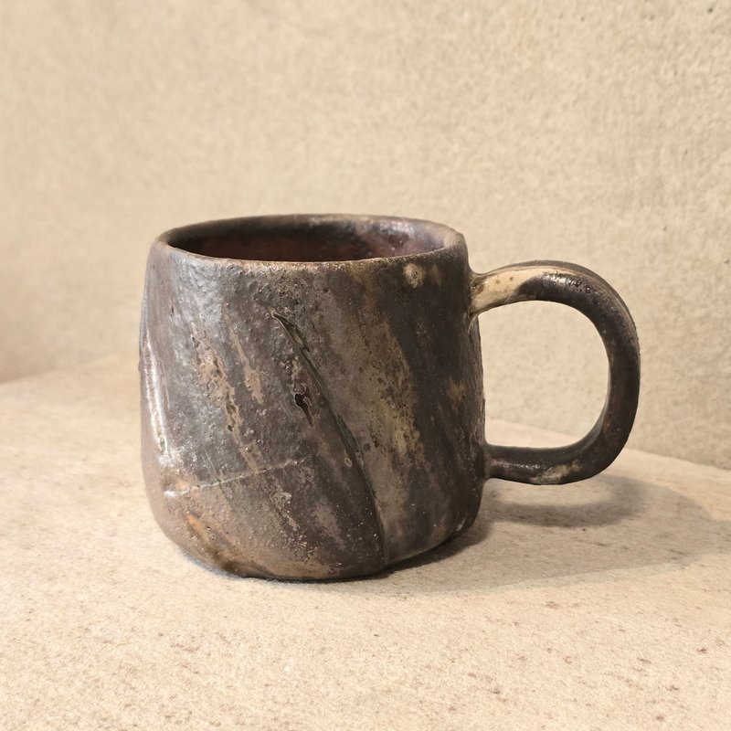 柴烧陶马克杯 / 咖啡杯 - 咖啡杯/马克杯 - 陶 黑色