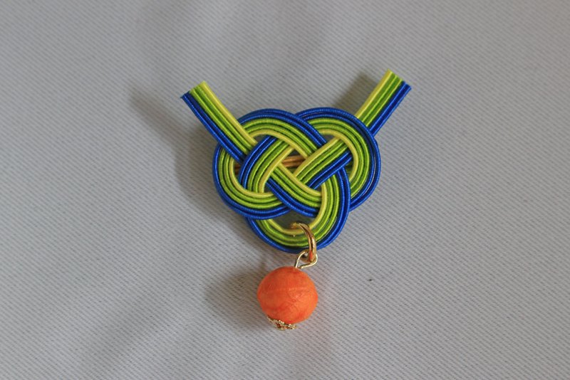 Washi Orange Ball & Blue and Green Mizuhiki Awaji Knot  brooch - 胸针 - 纸 蓝色