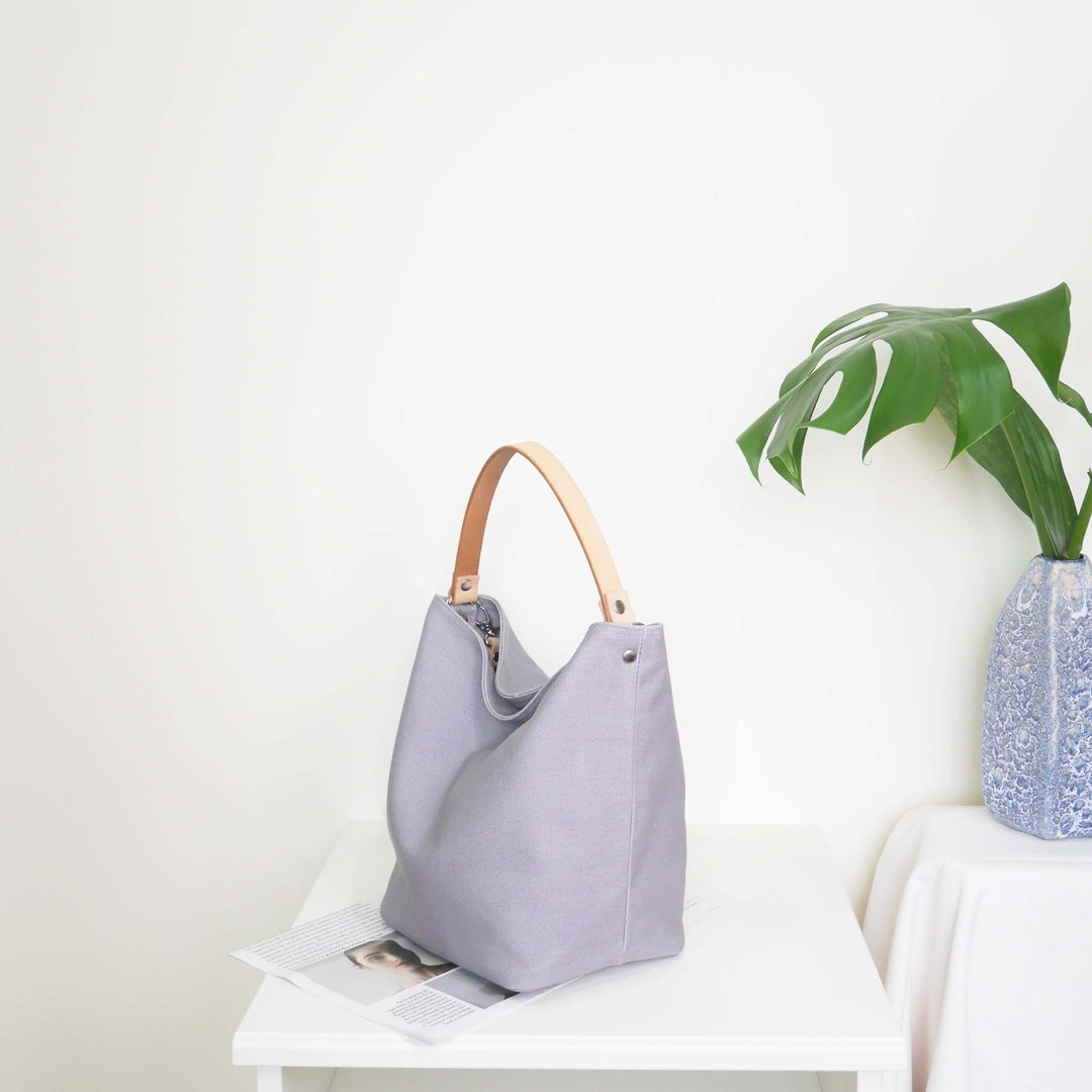 质感帆布 MINI水桶包 Mini bucket bag #92浅灰 - 侧背包/斜挎包 - 棉．麻 灰色