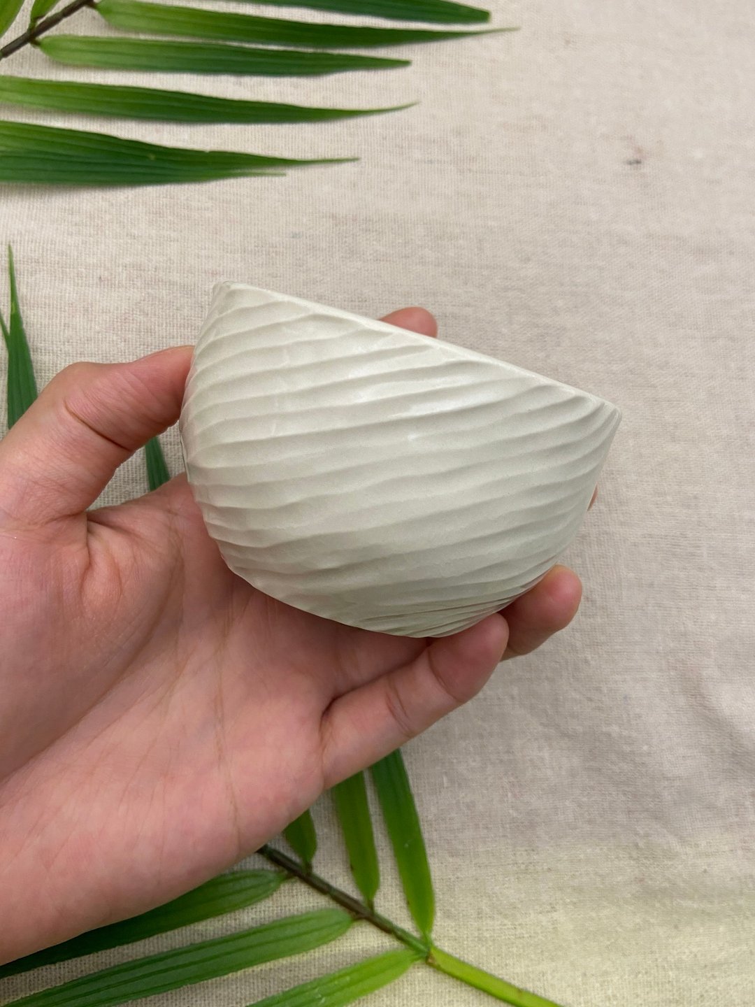陶瓷刻纹茶饭碗-斜刻纹-请务必确认尺寸再下标 - 碗 - 瓷 白色