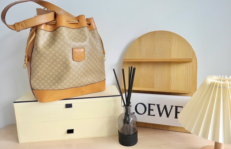 稀有浅色Celine赛琳中古古董老花水桶背包 - 束口袋双肩包 - 其他材质 卡其色