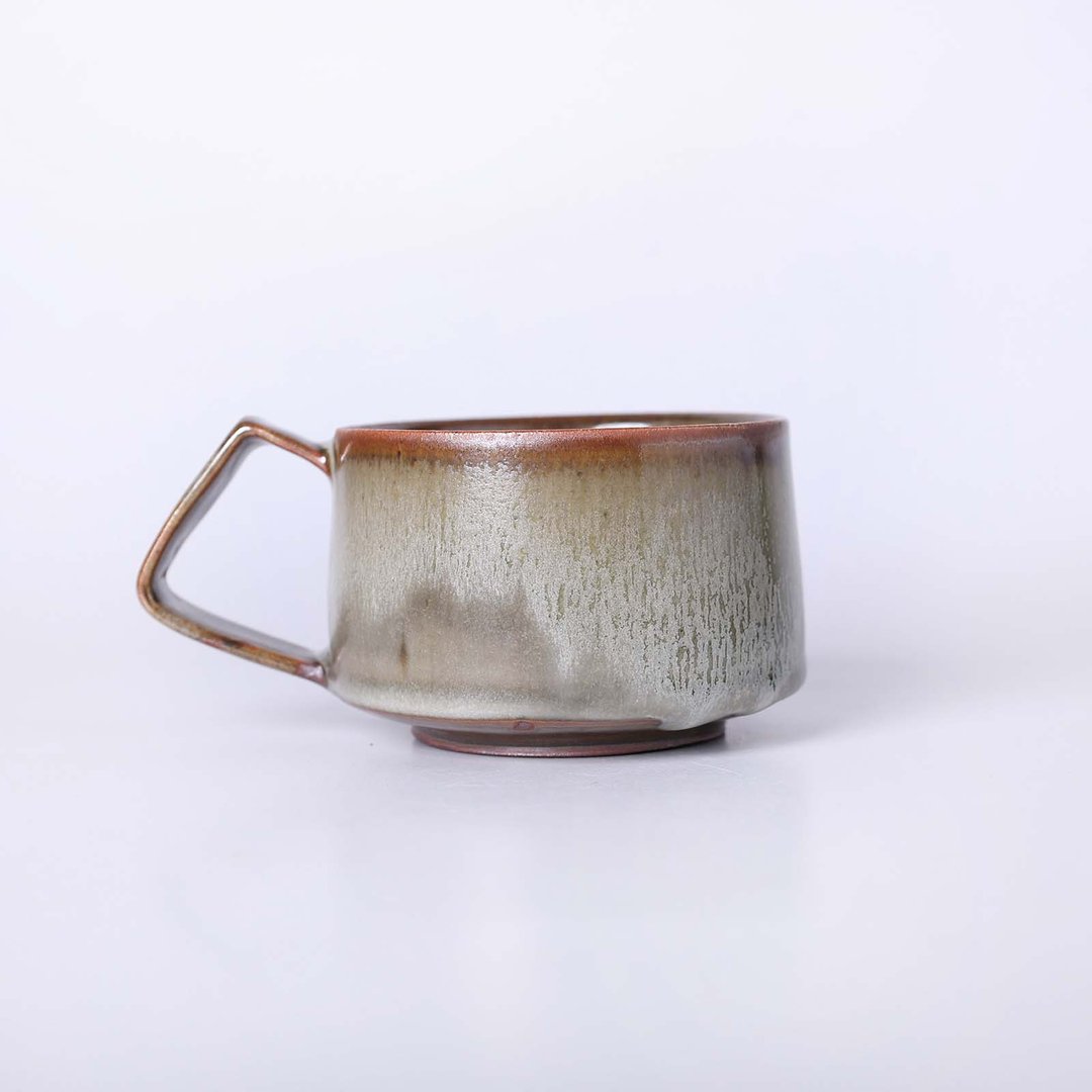 明芽窑 l 柴烧汝釉角把咖啡杯 - 咖啡杯/马克杯 - 陶 灰色