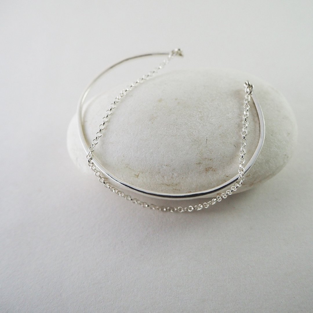 Tokyo bangle_东京手环 925银 限量 设计师 手作 定制 珠宝 饰品 - 手链/手环 - 银 银色