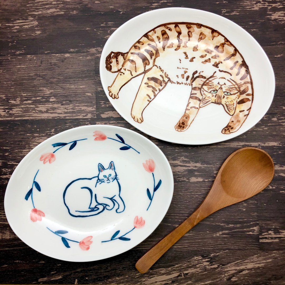 定制化手绘猫盘子　椭圆盘 - 盘子/餐盘/盘架 - 陶 多色