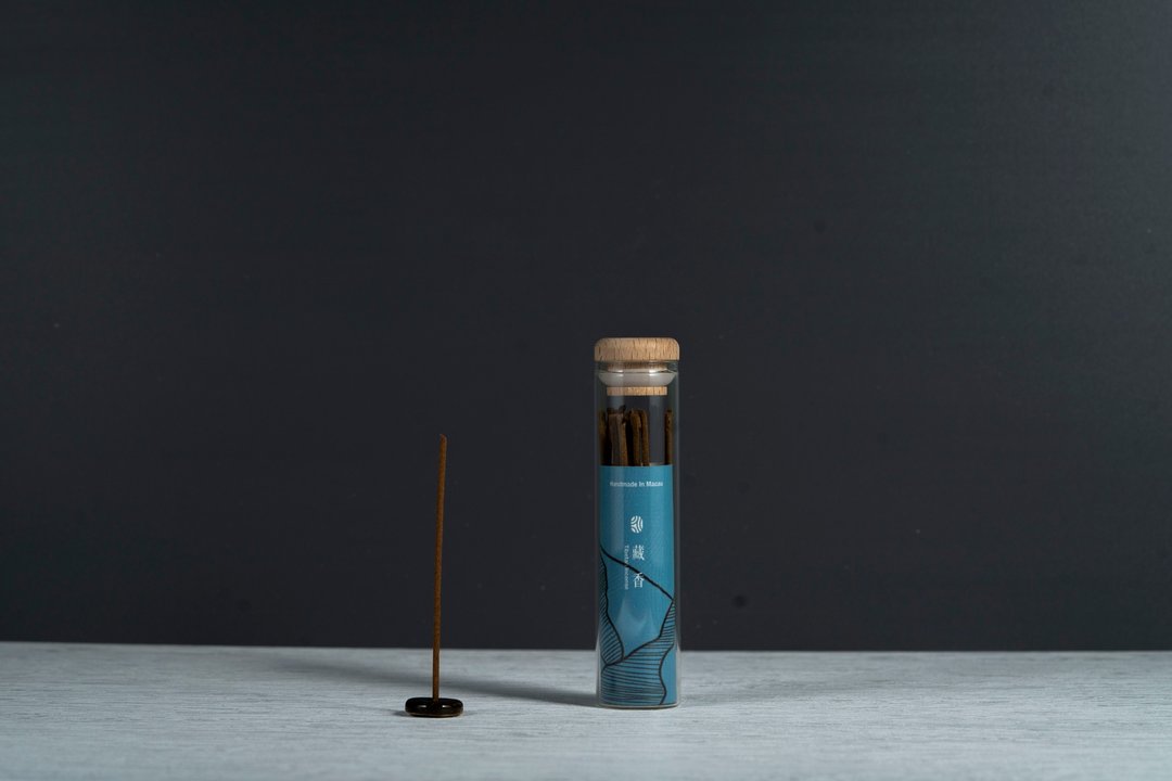 藏香Tibetan incense - 香薰/精油/线香 - 木头 