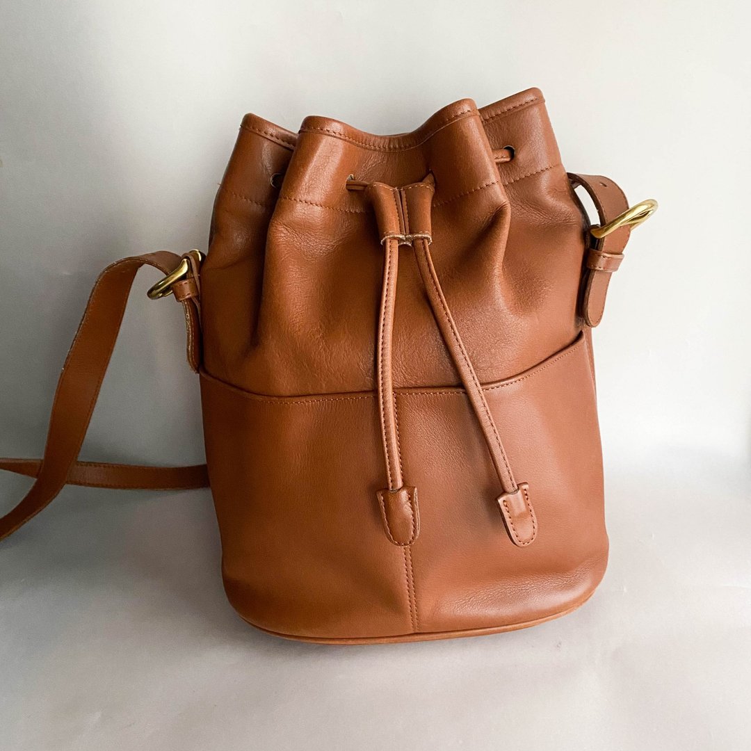 中古Coach│斜背包│侧背包│水桶袋│水桶包│古着│Bucket Bag - 束口袋双肩包 - 真皮 咖啡色
