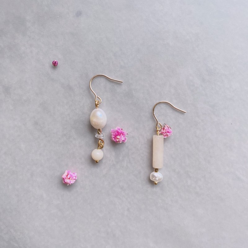 14K包金珍珠 粉东陵耳环_Innocence 14KGF earrings - 耳环/耳夹 - 珍珠 白色