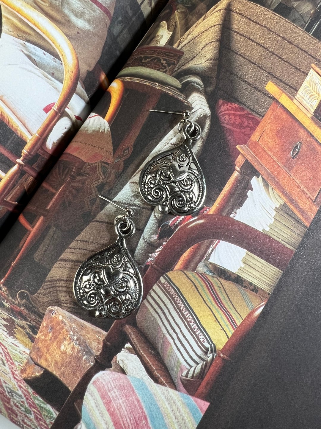 Antique Art Nouveau Teardrop Silver Drop Earrings - 耳环/耳夹 - 银 银色