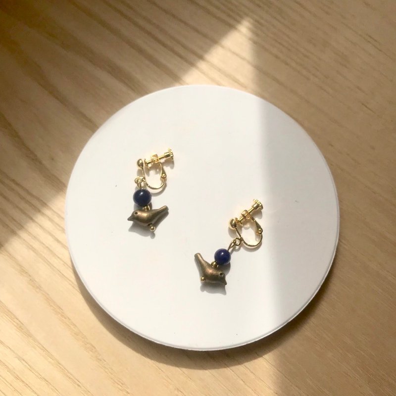 古典风格鸟语清日物语耳环/耳夹 - 耳环/耳夹 - 宝石 蓝色