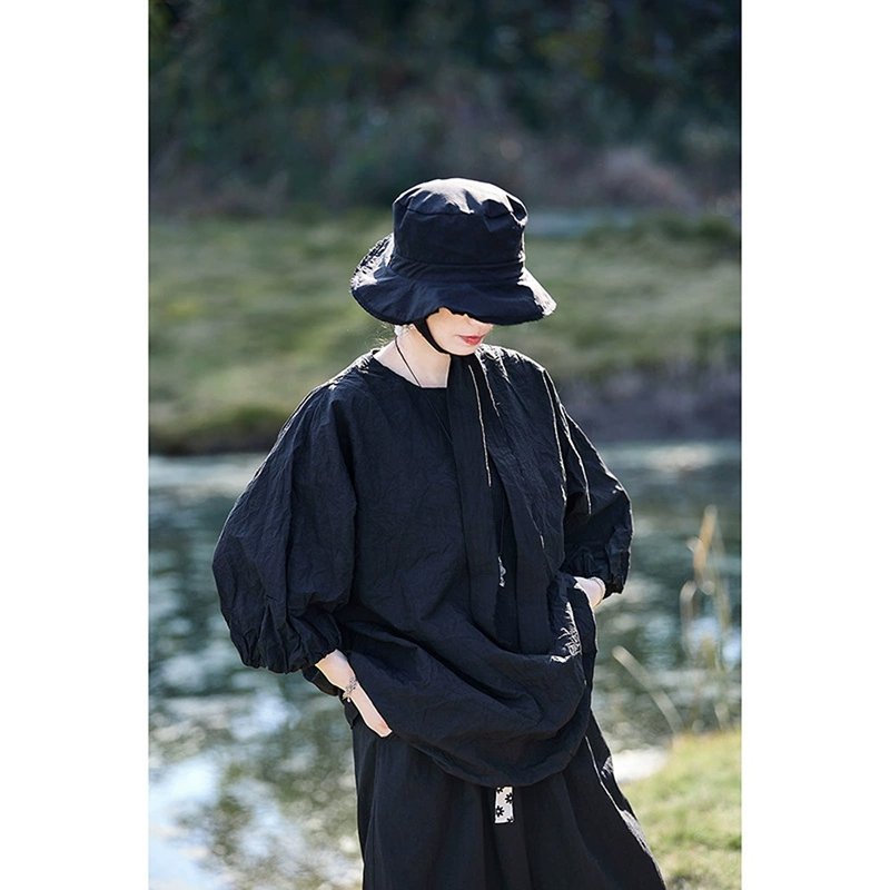 黑色圆领高级皱感衬衫 - 女装衬衫 - 棉．麻 