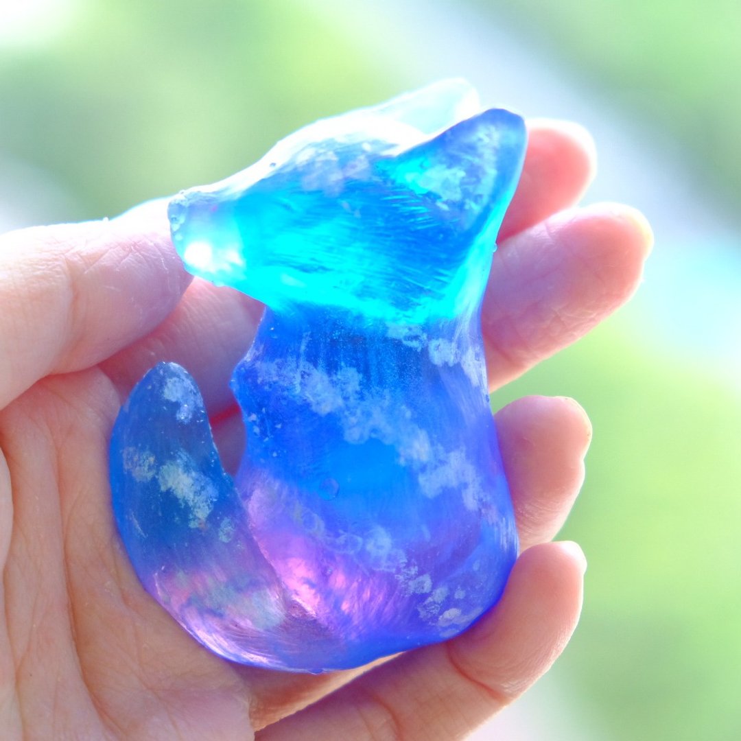 【焼け云】Iridescent Clouds  - Fox Hand Sculpture by ETPLANT - 摆饰 - 树脂 蓝色