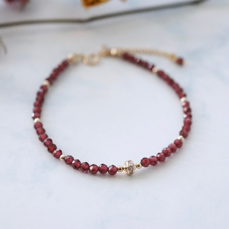 ITS-B108【设计款・石榴石】天然石水晶手链手环 - 手链/手环 - 其他金属 红色