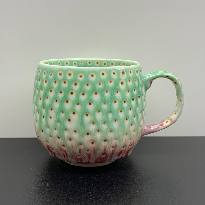 孔雀开屏咖啡杯 280ml 邱毓宁 莺歌烧 A6-05 - 茶具/茶杯 - 瓷 多色