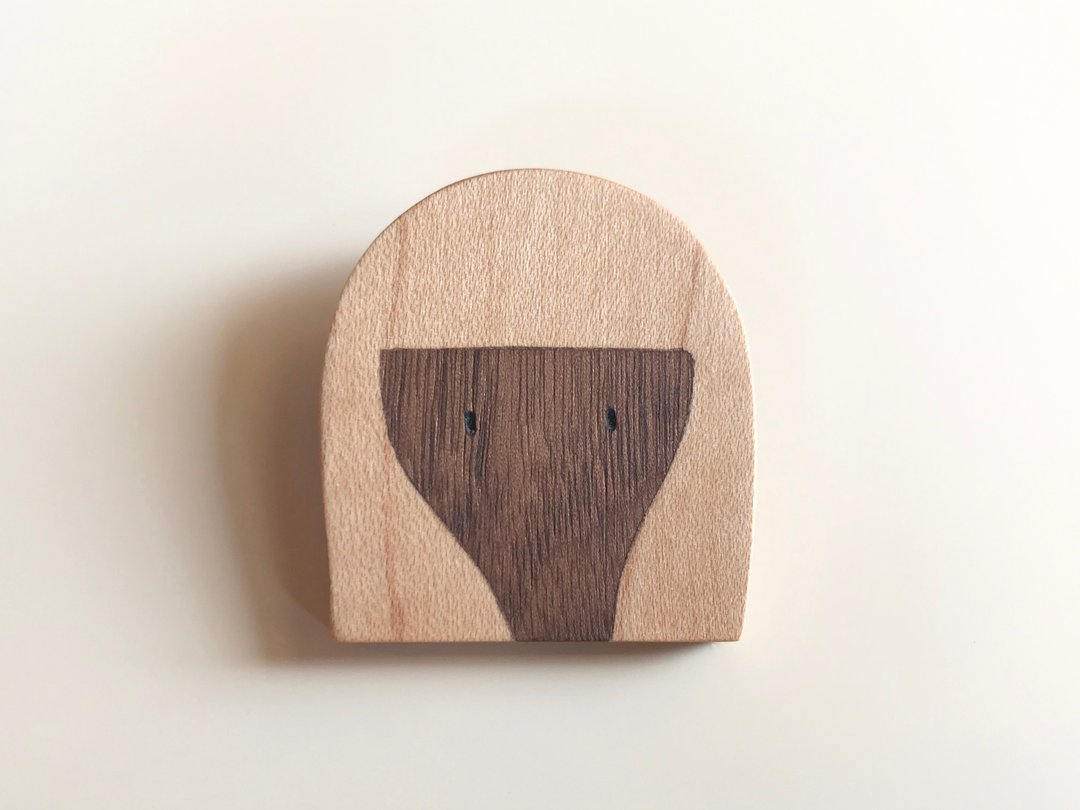Wooden inlay brooch Girl B - 胸针 - 木头 咖啡色
