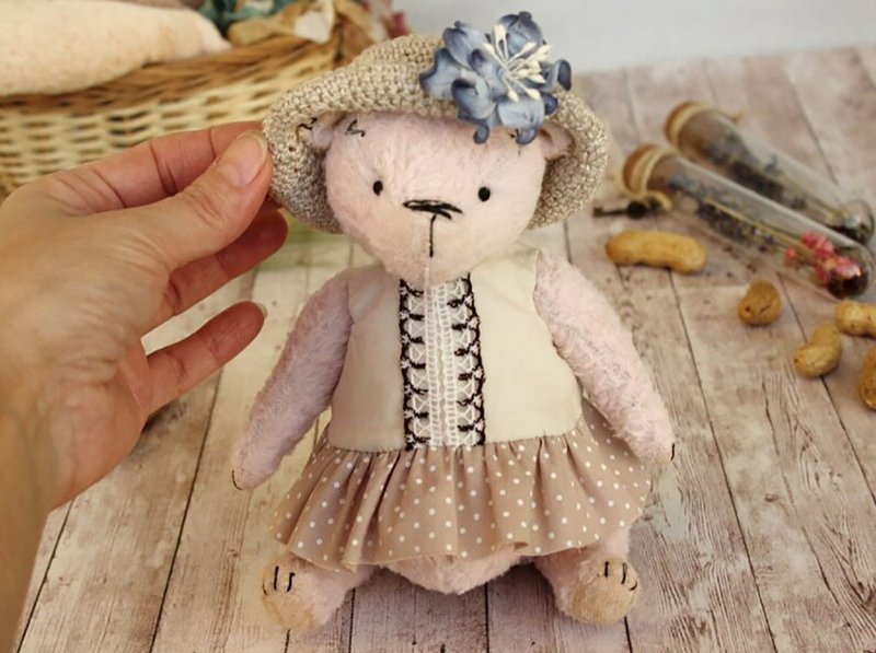 Artist teddy bear, Stuffed animal, Cute teddy bear - 玩偶/公仔 - 其他材质 