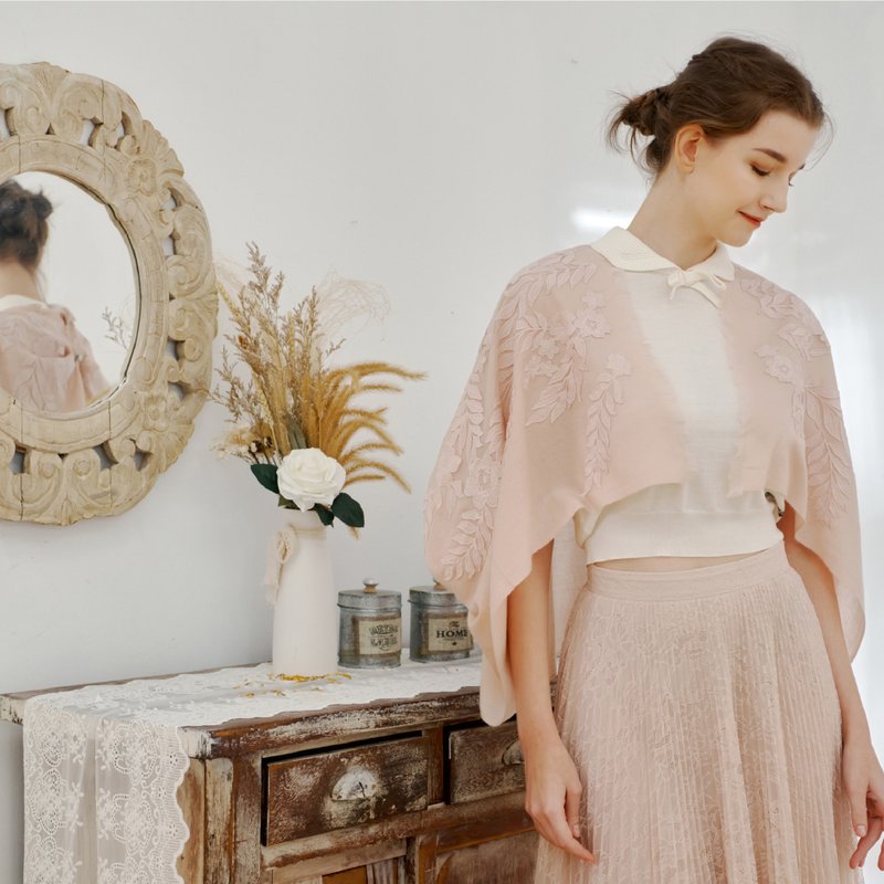 【轻奢】Thalia浪漫扶桑蕾丝刺绣纯羊绒Cashmere围巾-干燥玫瑰粉 - 围巾/披肩 - 其他材质 粉红色