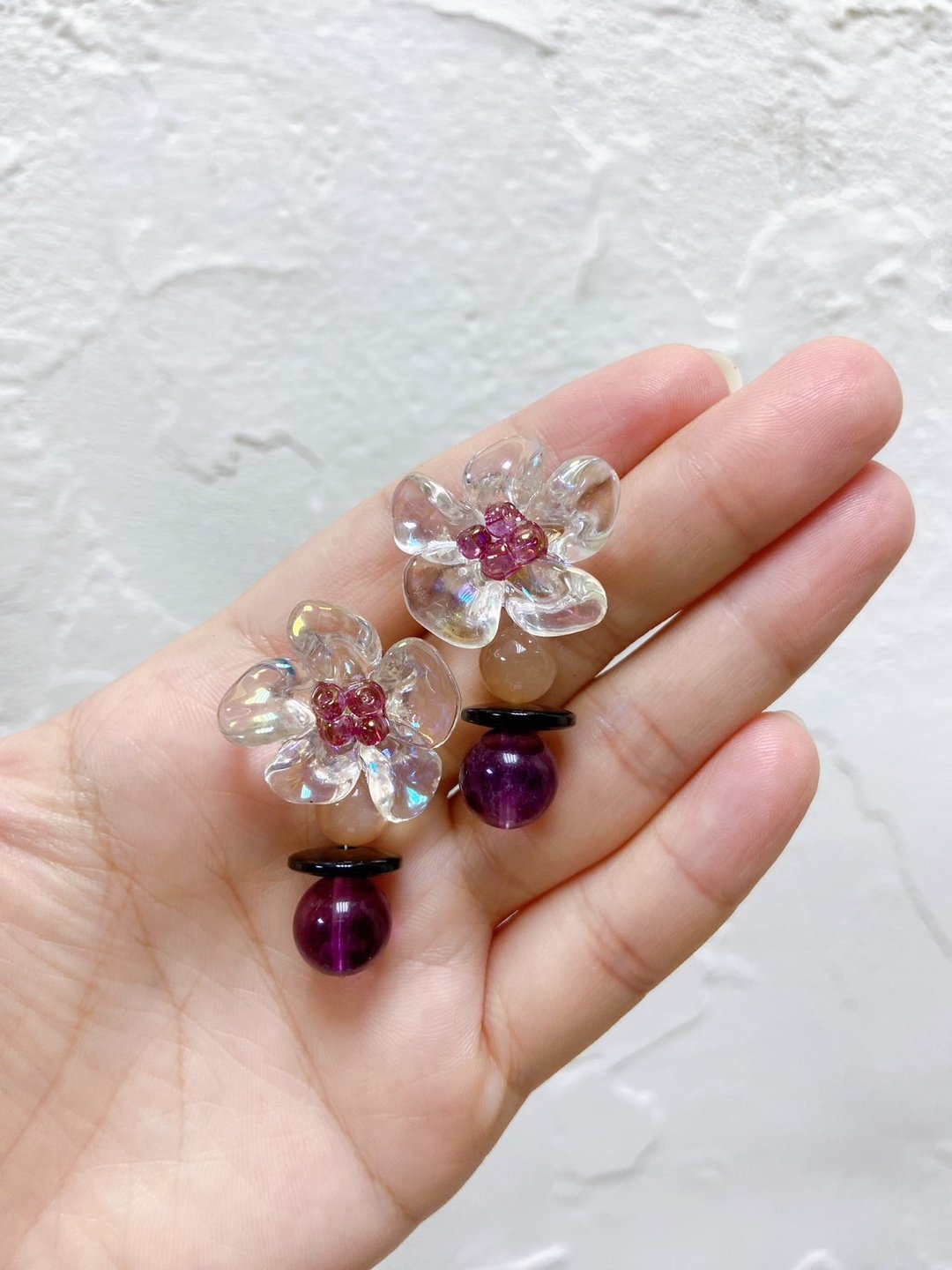琉璃花朵//拉丝萤石//橙月光石//垂坠耳环 - 耳环/耳夹 - 水晶 紫色