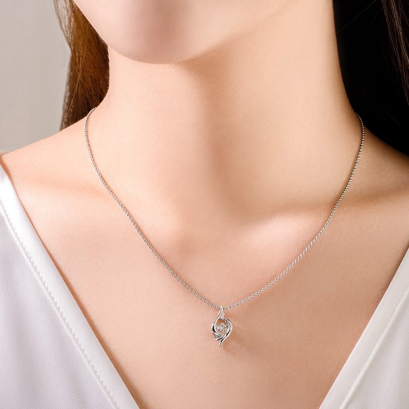 京华钻石 18K金 轻奢钻石项链 天然钻石共0.20克拉 跳舞钻石 舞跃 - 项链 - 钻石 