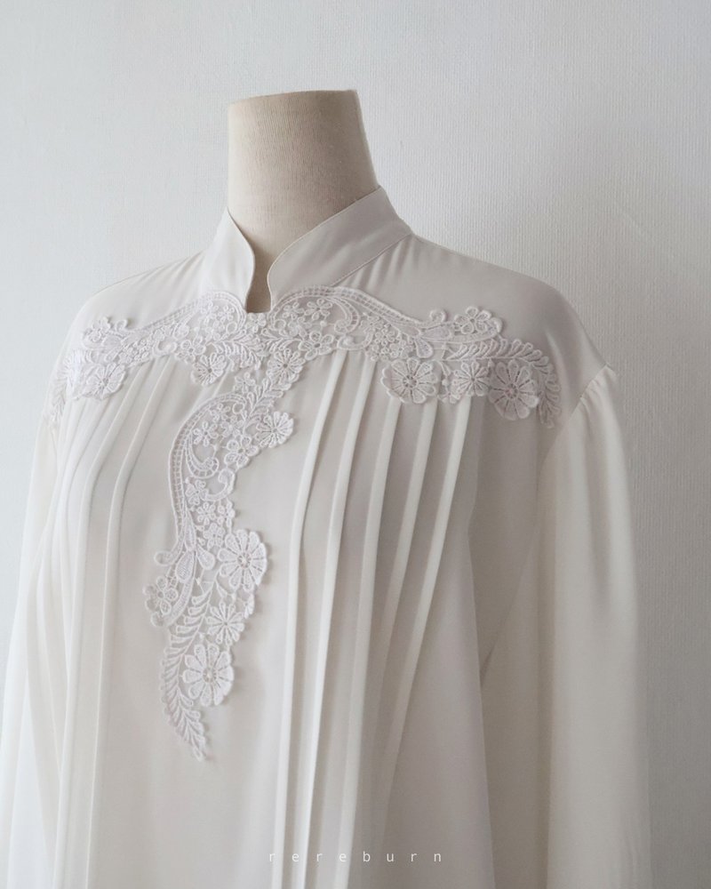 复古刺绣领宽松欧美版型长袖背后扣米白色古着衬衫 - 女装衬衫 - 聚酯纤维 黄色