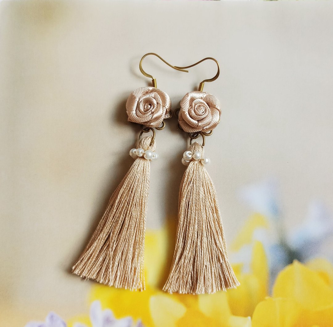 玫瑰花耳环 线耳环 流苏耳环 布花耳环  耳夹 EAR-037A - 耳环/耳夹 - 其他金属 金色