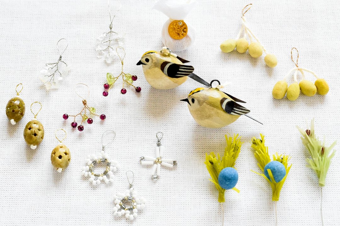 "Gold crest/戴菊" mini tree ornaments & picks assorted - 摆饰 - 粘土 绿色