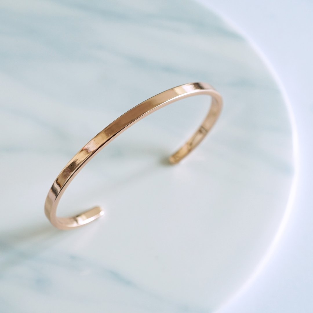 玫瑰金精镀简约幼手镯｜SKINNY BANGLE by Studdedheartz - 手链/手环 - 其他金属 粉红色