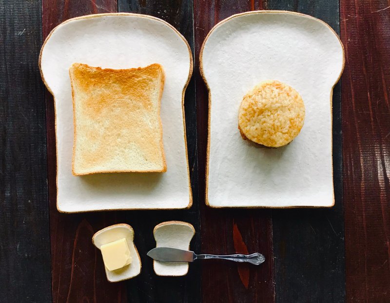 【好评加售】吐司陶盘　它是一组2个大盘子和2个豆盘子。 - 盘子/餐盘/盘架 - 其他材质 白色