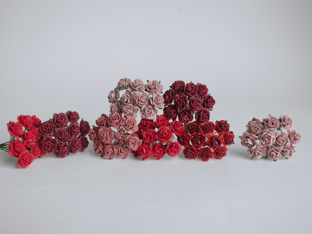 纸花，DIY 用品桑树小玫瑰尺寸 1.5 厘米，混合红色。 - 其他 - 纸 红色