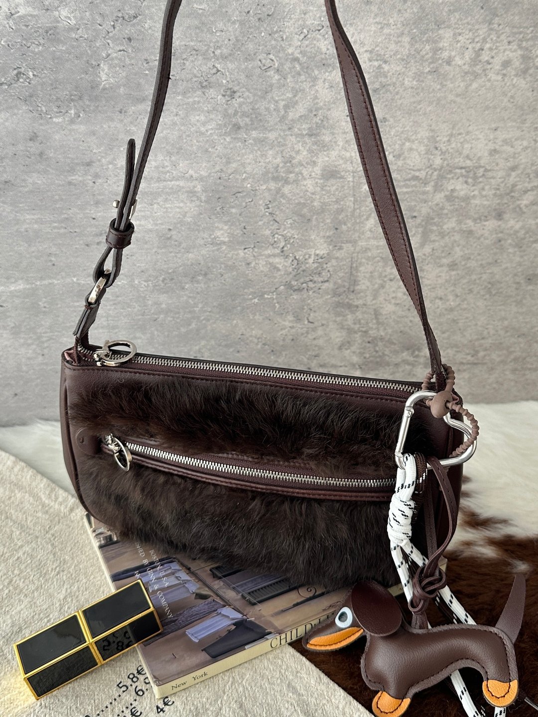 中古包 Ferragamo 菲拉格慕 朱古力兔毛麻雀仔肩背包 - 手提包/手提袋 - 其他材质 咖啡色