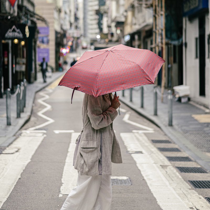 热卖商品 轻型碳纤骨缩骨遮 香港人手制造  遮骨永久保养 - 雨伞/雨衣 - 其他材质 