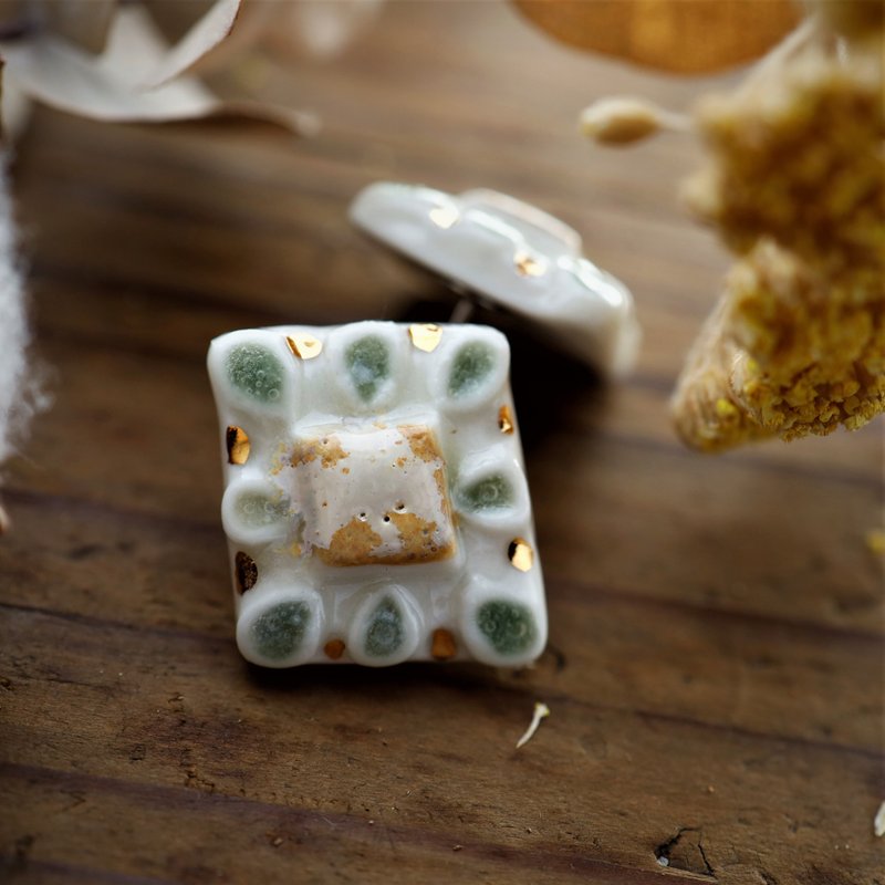 Mozaiku Large P - 耳环/耳夹 - 陶 