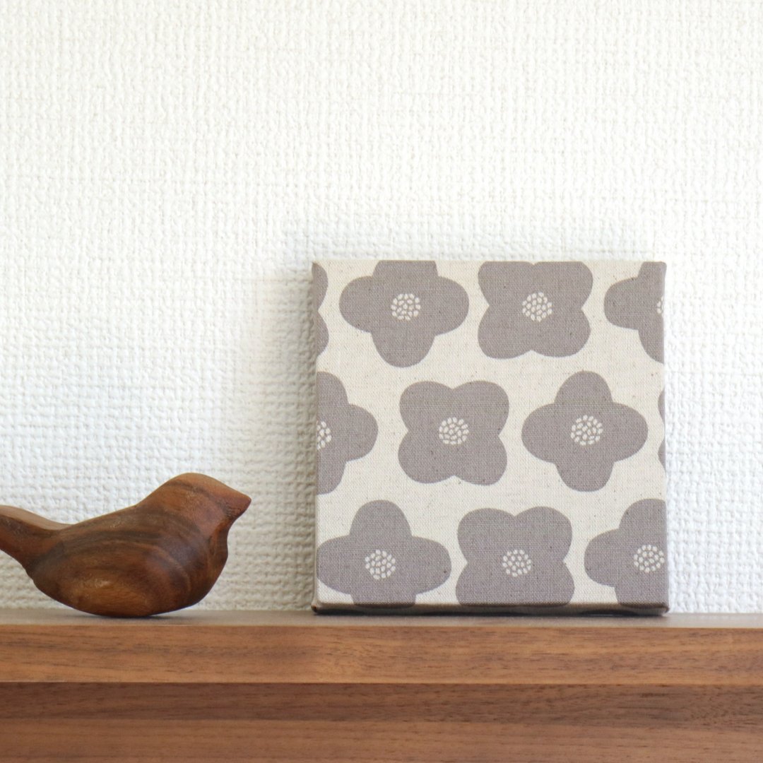 12x12cm Fabric Panel [Scandinavian Simple Flower Gray] - 墙贴/壁贴 - 棉．麻 灰色