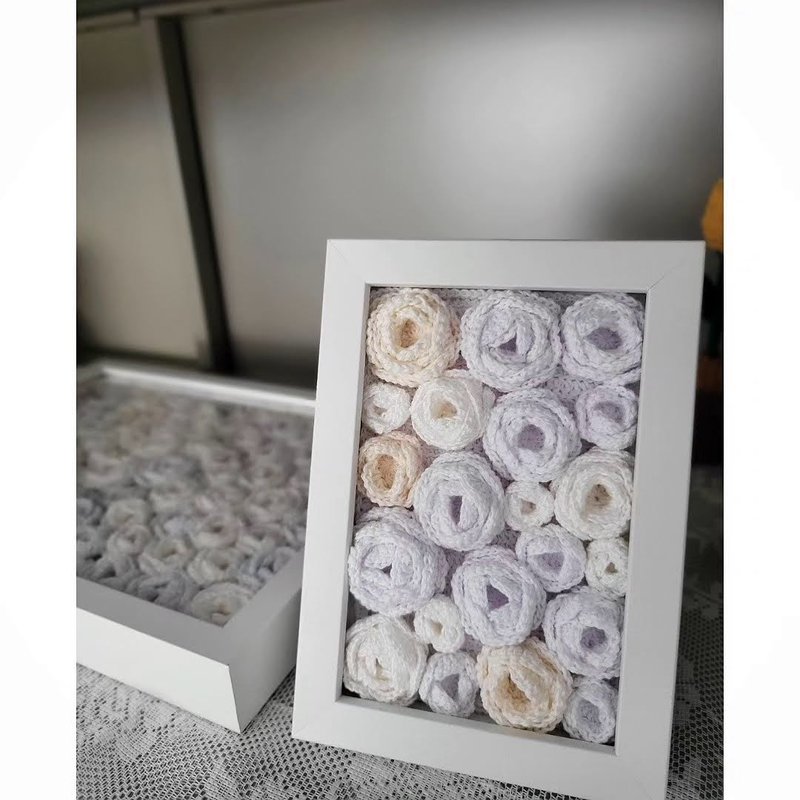 玫瑰相框摆饰  / 手工钩针编织玫瑰相框 / 玫瑰展示 - 墙贴/壁贴 - 棉．麻 
