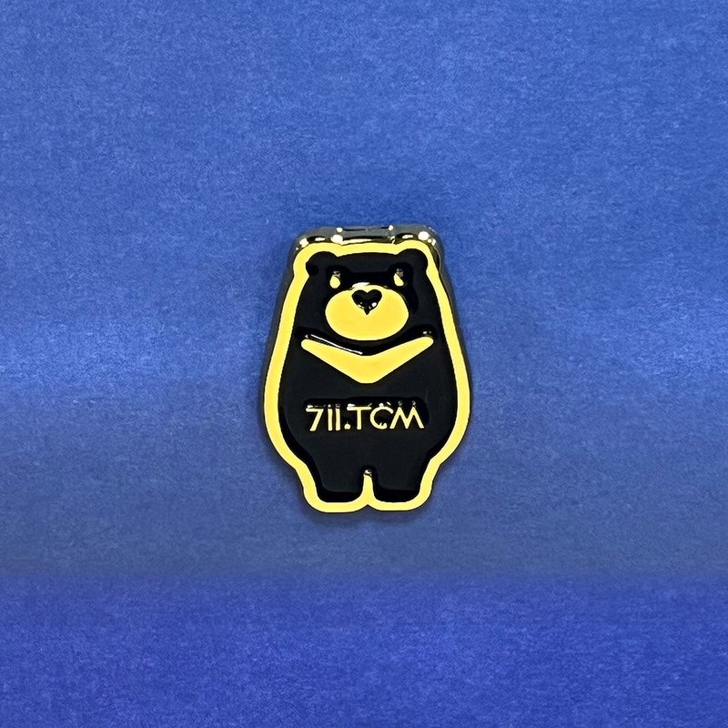动物插画金属别针 | 台湾熊 | 徽章 | 胸章 | 胸针 - 徽章/别针 - 其他金属 金色