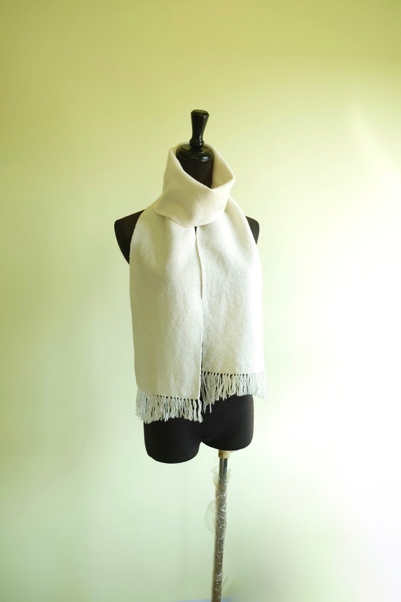 Handwoven by Carina | 100% Merino Wool Scarf - 围巾/披肩 - 羊毛 白色