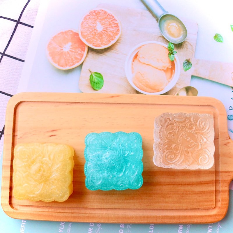 无皂垢受损发专用 胺基酸香氛皂  ph 5.5 沐浴 洗发 - 肥皂/手工皂 - 植物．花 