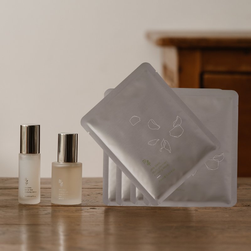 【简单JAN DAN】早C晚A紧致组-A醇抗痕精华+淡斑精华+紧致面膜5入 - 精华液/安瓶 - 玻璃 白色