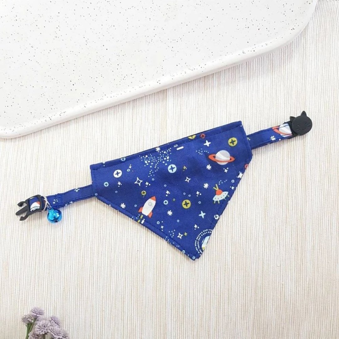 Galaxy sky Bandana Cat Collar with Breakaway Safety Buckle - 项圈/牵绳 - 棉 蓝色