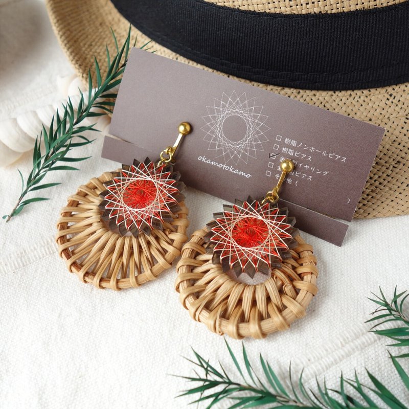 黑花与藤编耳环 / 圆形 / 耳饰 / 蚕丝线 / 包邮 - 耳环/耳夹 - 丝．绢 橘色