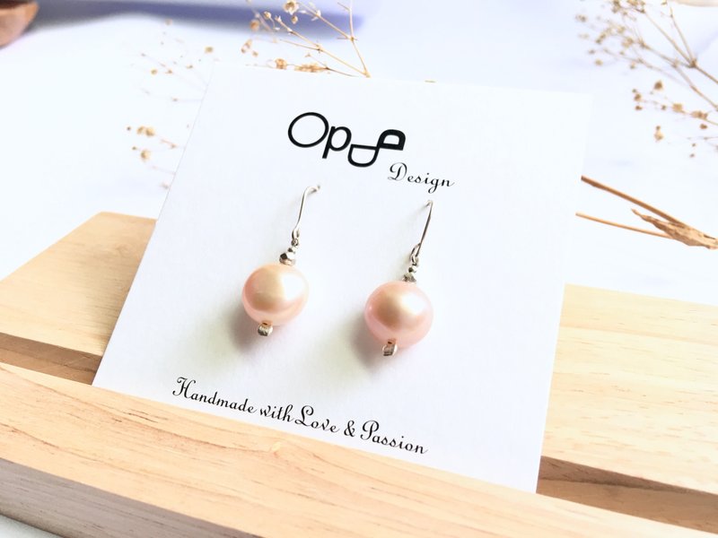 Ops Big Pearl Elegant earrings-大珍珠/限定/粉肤色/纯银/耳环/ - 耳环/耳夹 - 宝石 白色