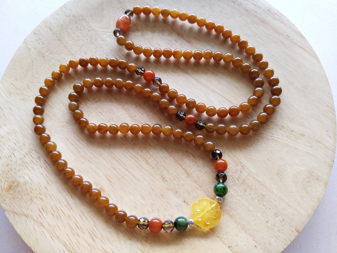 ORLI Jewelry 天然和阗玉糖玉108颗念珠 多圈手链 和田玉糖玉佛珠 - 手链/手环 - 宝石 咖啡色