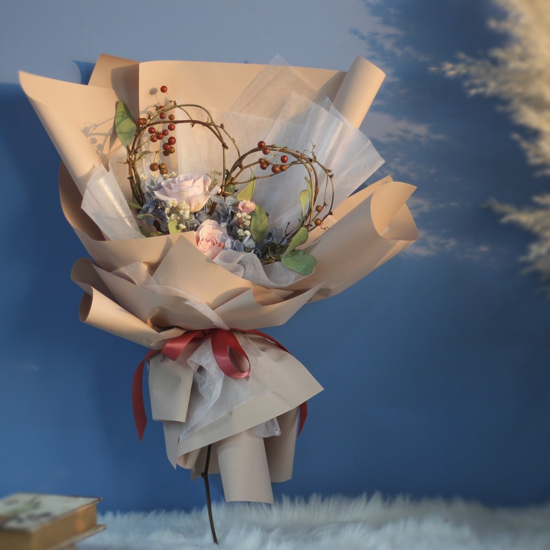 【一人成团】爱心花架不凋玫瑰花手绑花束 干燥花手作课程 台中 - 植栽 - 植物．花 