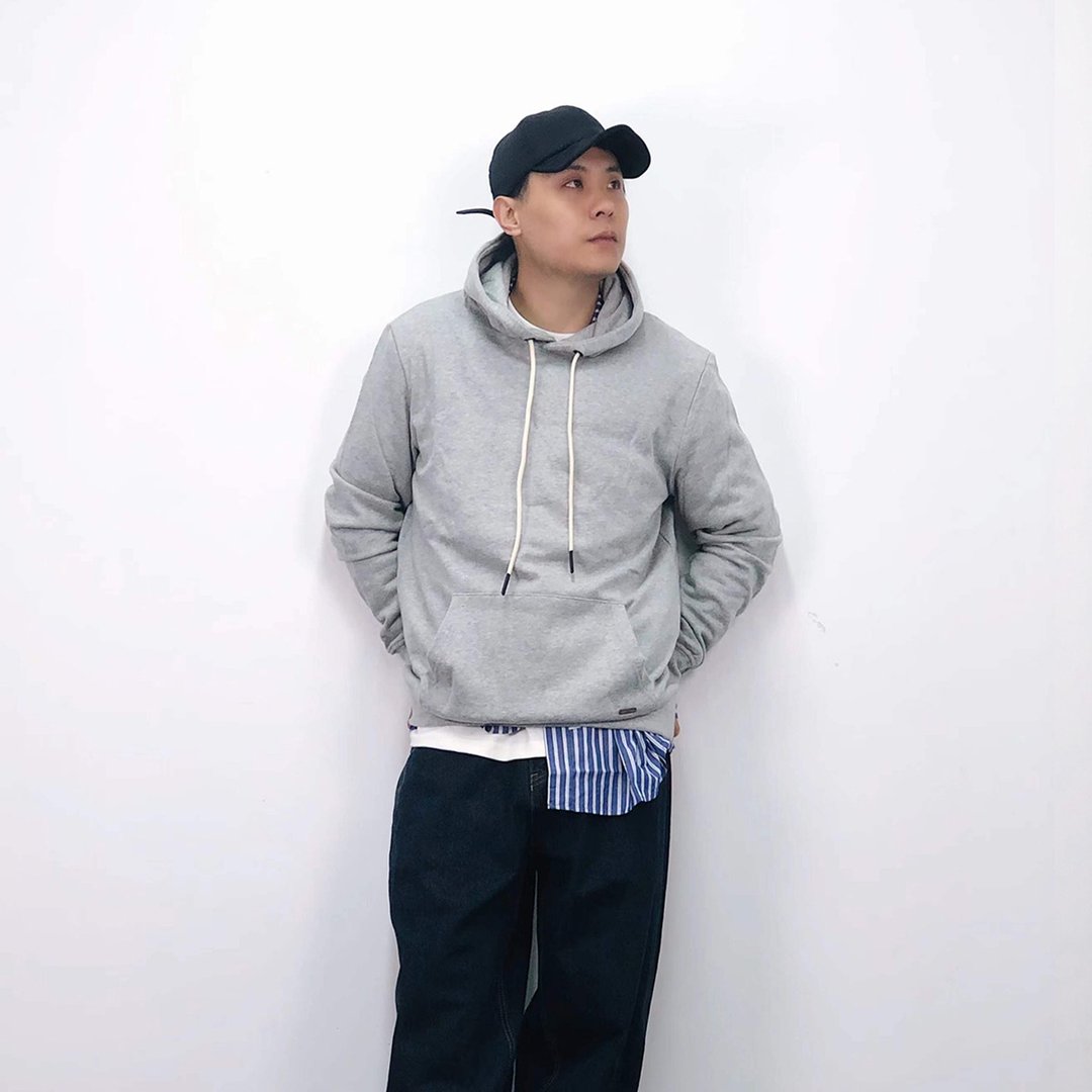 CITYBOY 日系纯色基本款连帽卫衣 男女可穿 三色可选 - 中性连帽卫衣/T 恤 - 棉 
