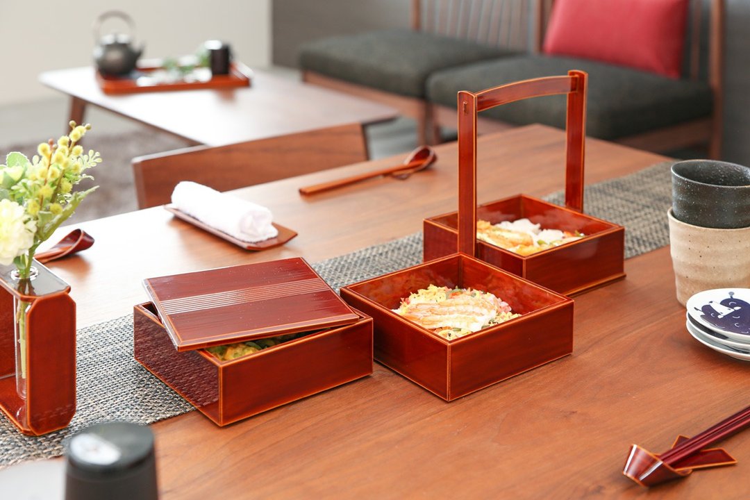 飞驒春庆 福寿漆器店 手提三层套盒 - 便当盒/饭盒 - 木头 咖啡色