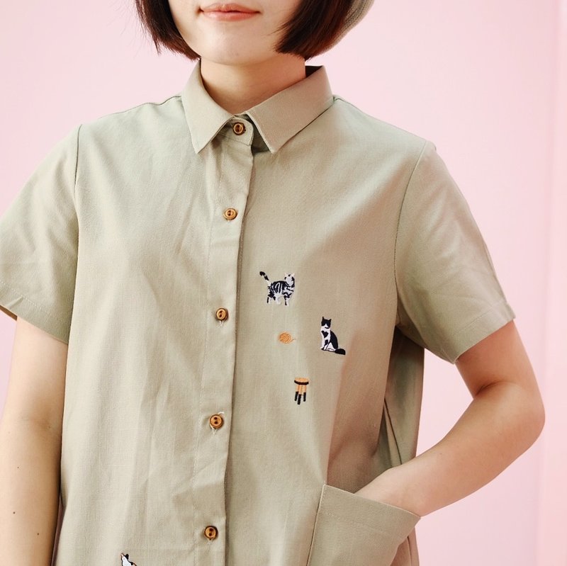 Shirt Dress (Cat Person) : GreenBeige - 洋装/连衣裙 - 绣线 绿色