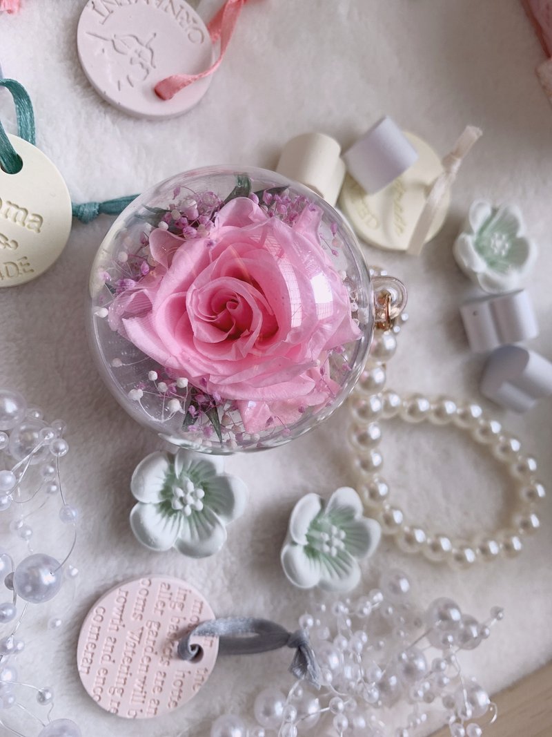 【定制化礼物】永生玫瑰花钥匙圈 - 干燥花/捧花 - 塑料 